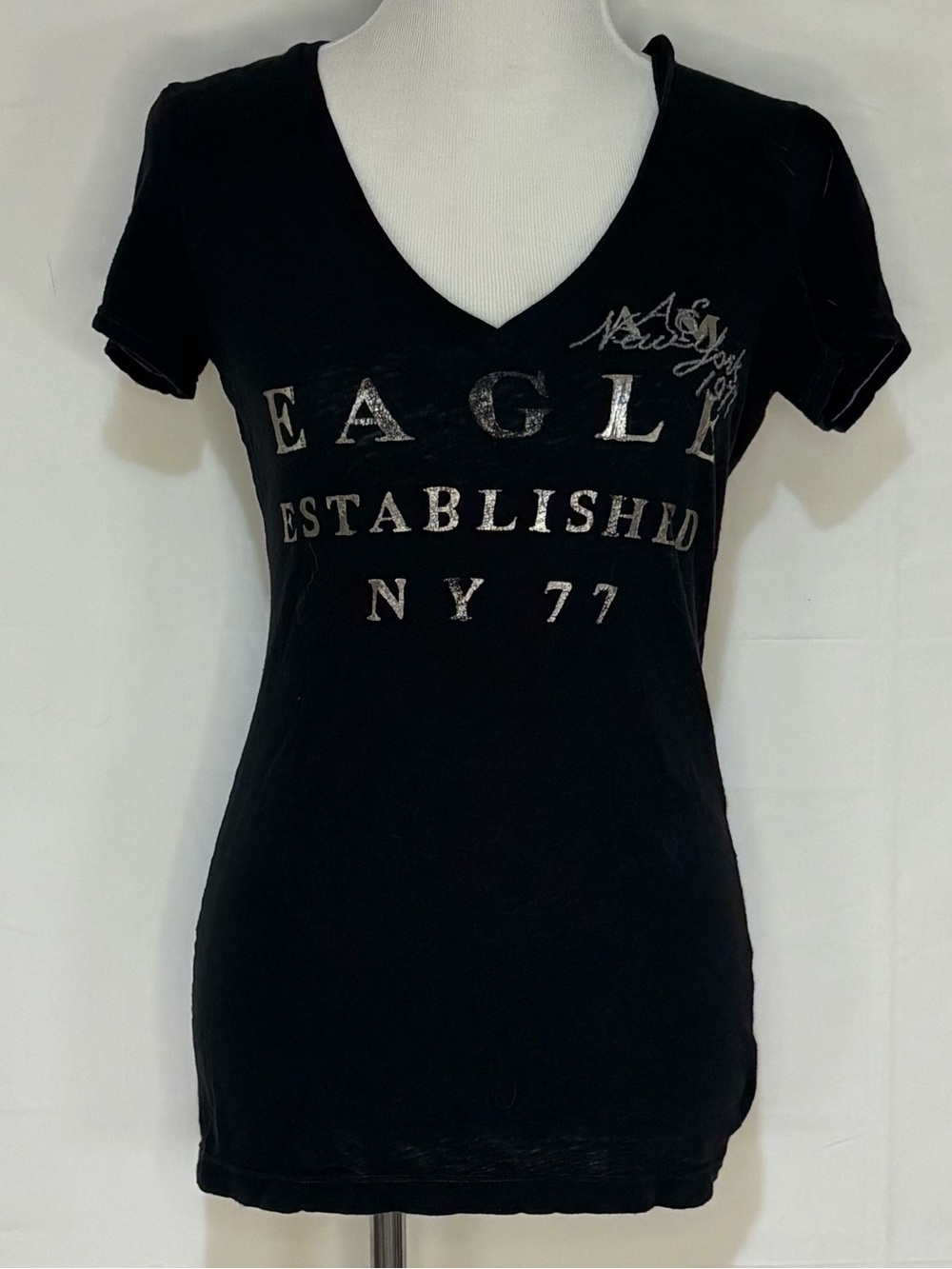 Y2K American Eagle size medium t shirt